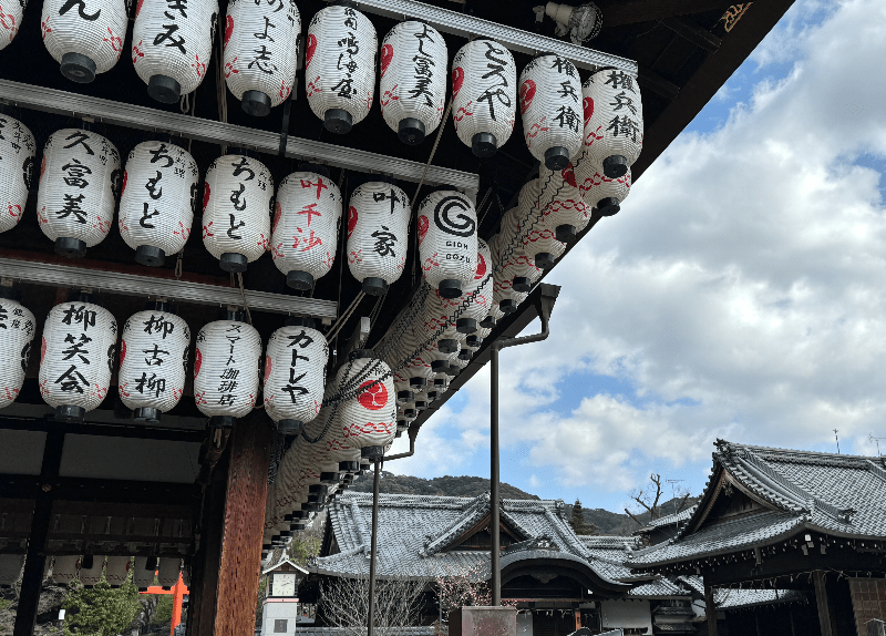 京都八坂神社舞殿
